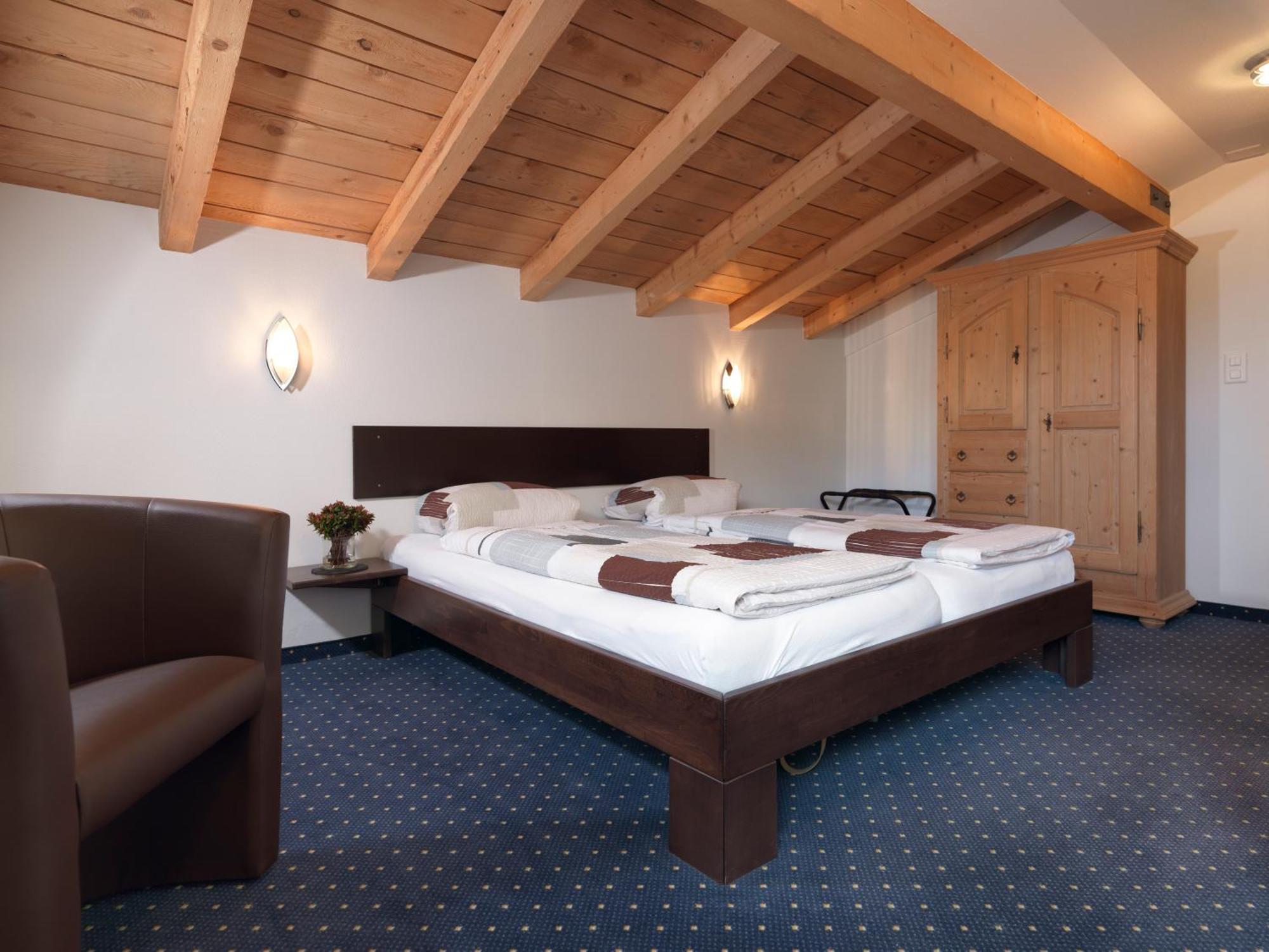 Cresta Sedrun Hotel Exterior foto